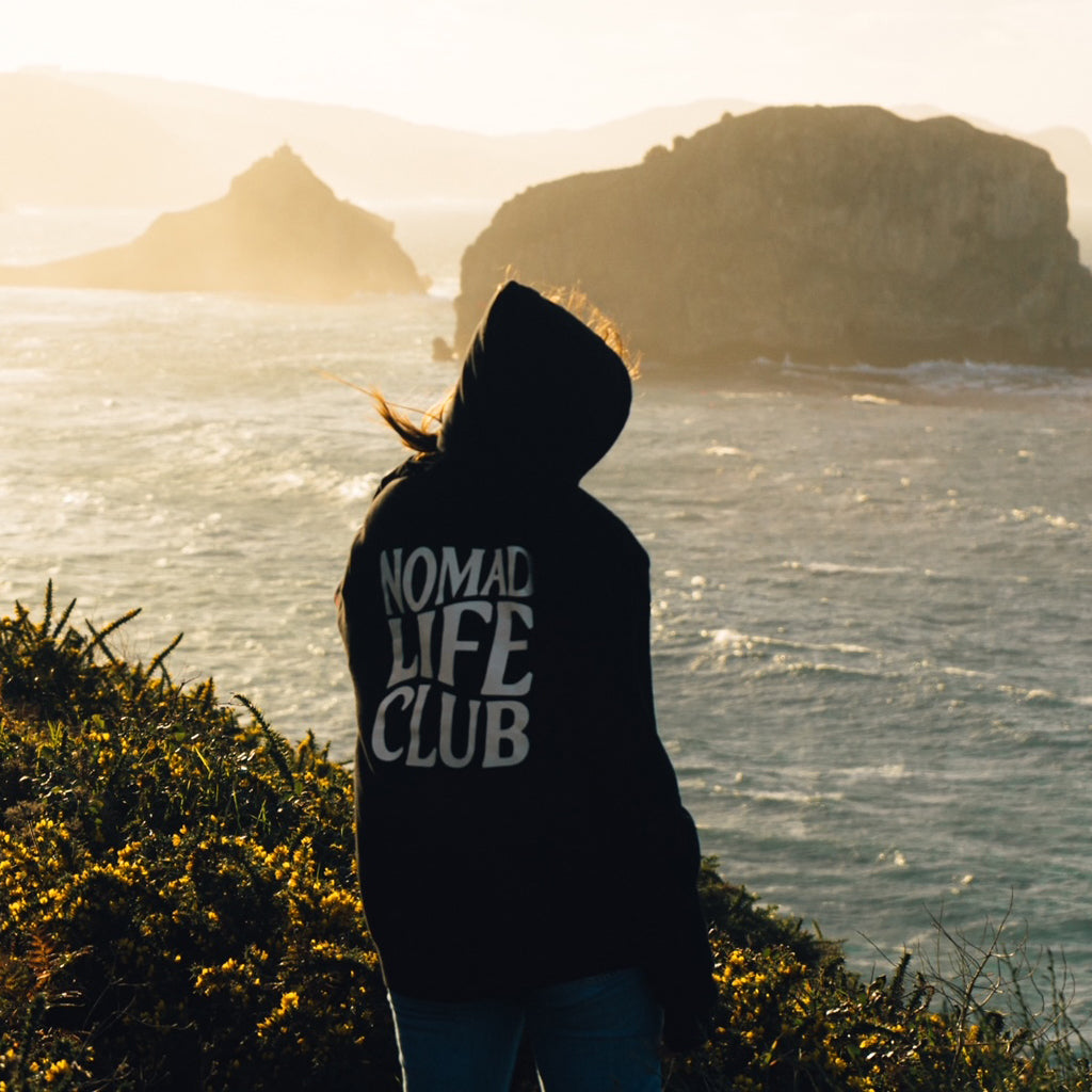 Essential Hoodie - Black